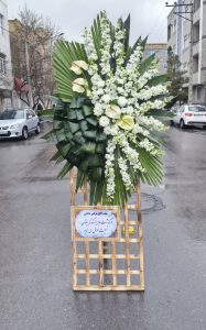 تاج گل ترحیم برگ عبایی_شب بو